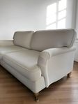 Howard Oxford 3-sits soffa i vit tyg från Mio