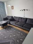 Soffa Fåtölj med fotpall Finns på Slädgatan i Skellefte