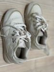 Reebok classic - storlek 24.5