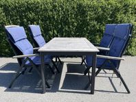 Bord teak med 4 stolar