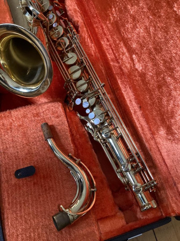 Saxofon Yamaha YTS -61 sn 317...