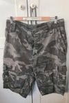 Shorts i camouflage från märket Brandit