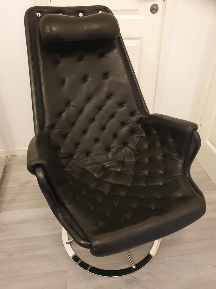 Jetson fårölj i svart skinn