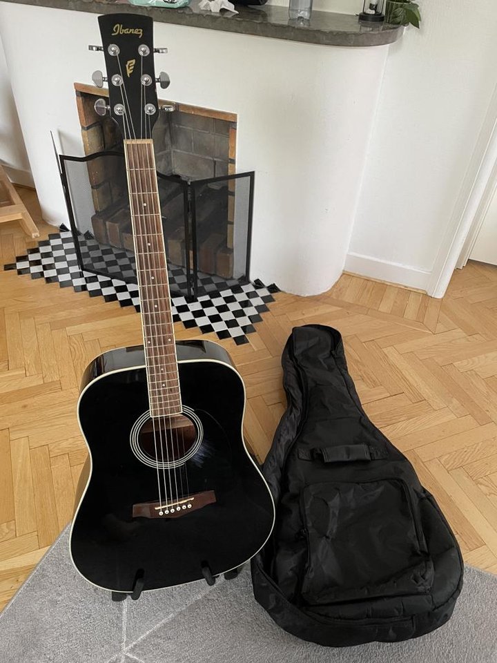 Ibanez stålsträngad
