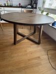 mörkbylånga köksbord runt