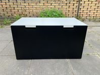 Bänk med låda från Ikea