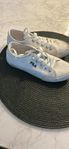 Fila skor storlek 35