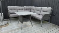 loungegrupp / utesoffa med bord 