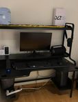 Fredde Gamingskrivbord