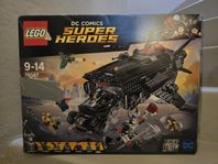 Flying Fox: Batmobile Airlift Attack 76087