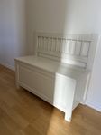 Liten soffa med förvaring (IKEA)