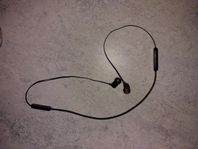 JBL Bluetooth hörlurar 