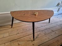 Lövformat Soffbord, Lövbacken, Sidobord, Sideboard