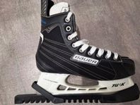 Hockeyskridsskor   storlek 42 nyskick 