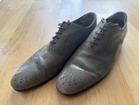 Zara Man Brogue Shoes – Grå/EU 44