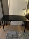 Svart bord 120x60 cm