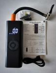 liten batteridriven luftkompressor.