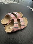 nya sandaler/ 27 Kappahl 