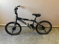Yosemite BMX – Tålig och rolig cykel för yngre/freestyle