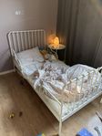 barnsäng/växasäng