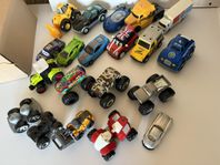 Tillfälle! 20 leksaksbilar i en låda!