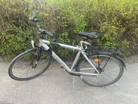 Crescent 28 cykel till salu – nästan ny!