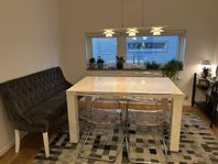 Matbord 140 cm vit och 4 stolar