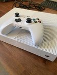 Xbox One S med konsol 