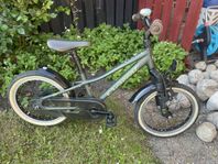 Crescent Munin 16”