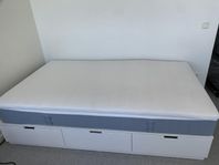 Säng Ikea NORDLI 120 cm