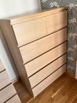 Malm byrå med 6 lådor