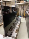 Samsung 95"