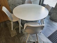 Matbord Mio med 4st stolar.  Leverans 