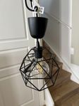 Svart taklampa IKEA 