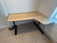  3st Ikea skrivbord i ek 160x110cm höj/sänkbart
