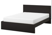 Ikea Malm dubbelsäng mörkbrun 