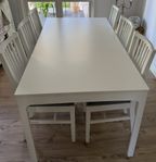 Matbord och stolar