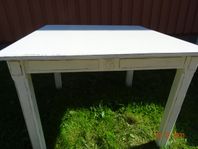 Kök / Vardagsrums Bord