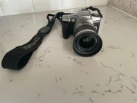 Minolta Dynax 5 kamera för 35mm film