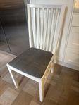 Sex matstolar från IKEA 
