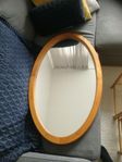 Oval spegel 