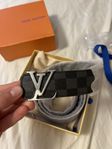 Louise Vuitton bälte