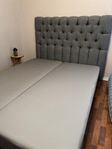 Dubbelsäng 160x200 med sänggavel 