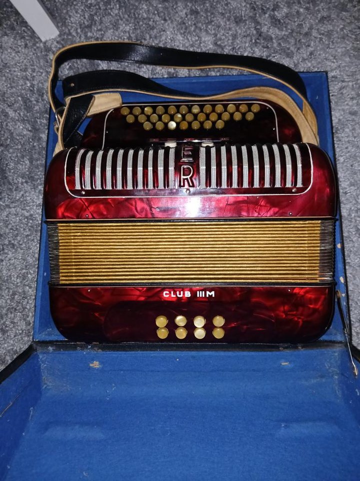 Hohner Club IIIM