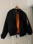 Alpha Industries Bomberjacka 