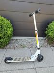 White kick bike