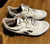 Reebok Zig Dynamica 5, löpar/träningssko, beige, strl 42