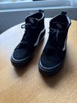Vans skor style 38 High tops storlek 44