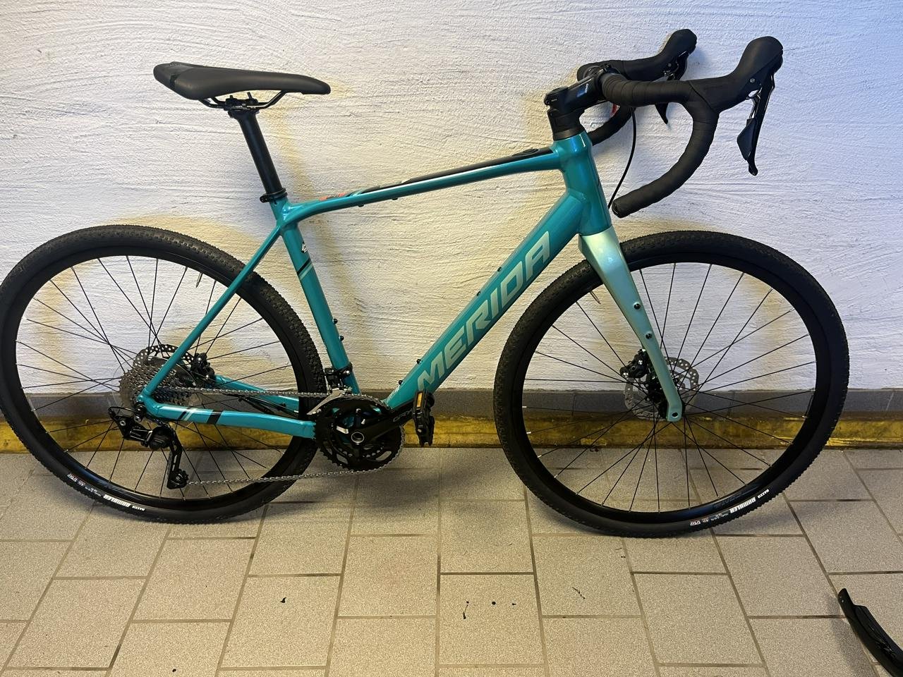 Merida esilex 400