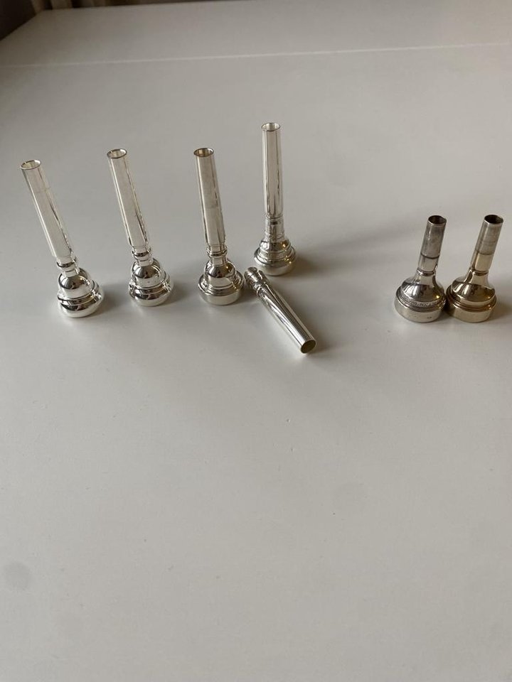 Munstycken för trumpet och ko...